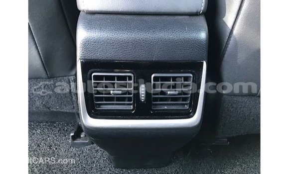 Acheter Import Voiture Toyota Harrier Blanc à Import - Dubai, Anse-la-Raye Acheter Import Voiture Toyota Harrier Blanc à Import - Dubai, Anse-la-Raye