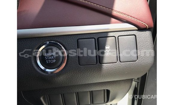 Acheter Import Voiture Toyota Harrier Blanc à Import - Dubai, Anse-la-Raye Acheter Import Voiture Toyota Harrier Blanc à Import - Dubai, Anse-la-Raye