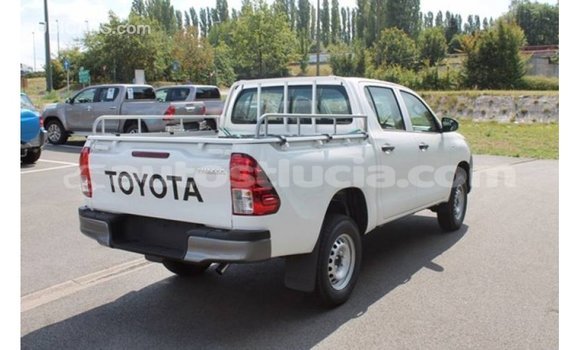 Acheter Import Voiture Toyota Hilux Blanc à Import - Dubai, Anse-la-Raye Acheter Import Voiture Toyota Hilux Blanc à Import - Dubai, Anse-la-Raye