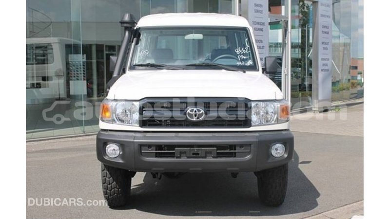 Big with watermark toyota land cruiser anse la raye import dubai 3137