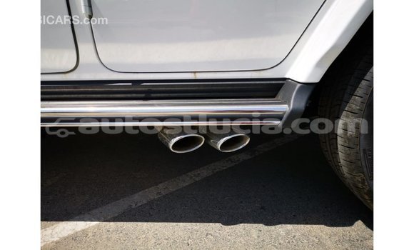 Buy Import Mercedes-Benz 190 (W201) White Car in Import - Dubai in Anse-la-Raye Buy Import Mercedes-Benz 190 (W201) White Car in Import - Dubai in Anse-la-Raye