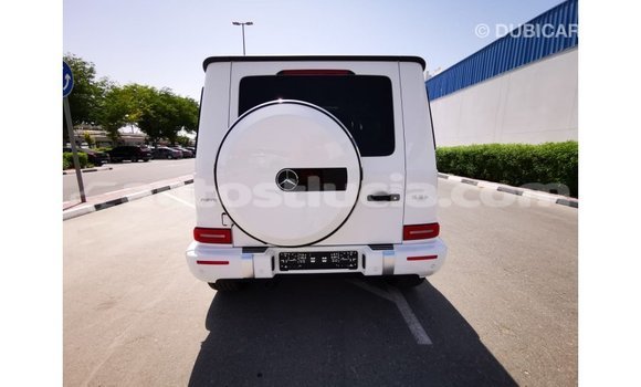 Buy Import Mercedes-Benz 190 (W201) White Car in Import - Dubai in Anse-la-Raye Buy Import Mercedes-Benz 190 (W201) White Car in Import - Dubai in Anse-la-Raye