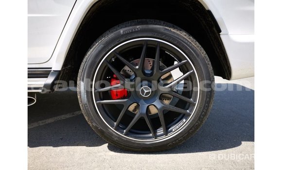 Buy Import Mercedes-Benz 190 (W201) White Car in Import - Dubai in Anse-la-Raye Buy Import Mercedes-Benz 190 (W201) White Car in Import - Dubai in Anse-la-Raye