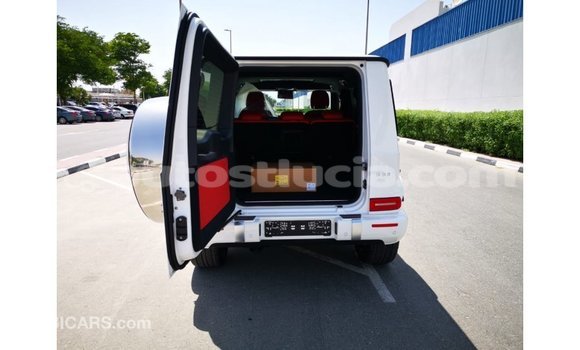 Buy Import Mercedes-Benz 190 (W201) White Car in Import - Dubai in Anse-la-Raye Buy Import Mercedes-Benz 190 (W201) White Car in Import - Dubai in Anse-la-Raye