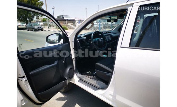 Buy Import Toyota Hilux White Car in Import - Dubai in Anse-la-Raye Buy Import Toyota Hilux White Car in Import - Dubai in Anse-la-Raye