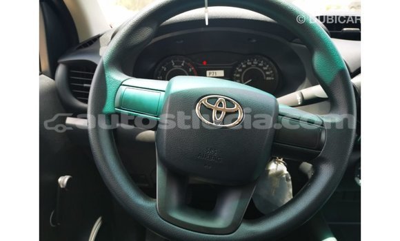 Buy Import Toyota Hilux White Car in Import - Dubai in Anse-la-Raye Buy Import Toyota Hilux White Car in Import - Dubai in Anse-la-Raye