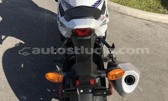 Buy New Suzuki GSX–R White Bike in Castries in Castries Buy New Suzuki GSX–R White Bike in Castries in Castries