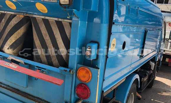 Buy Used Toyota Dyna Blue Truck in Import - Dubai in Anse-la-Raye Buy Used Toyota Dyna Blue Truck in Import - Dubai in Anse-la-Raye
