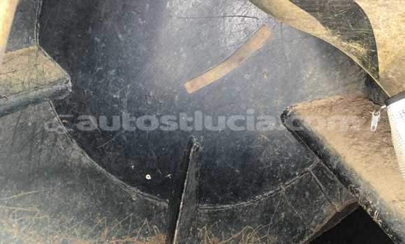 Buy Used Toyota Dyna Blue Truck in Import - Dubai in Anse-la-Raye Buy Used Toyota Dyna Blue Truck in Import - Dubai in Anse-la-Raye