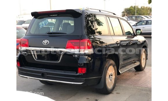 Buy Import Toyota Land Cruiser Black Car in Import - Dubai in Anse-la-Raye Buy Import Toyota Land Cruiser Black Car in Import - Dubai in Anse-la-Raye