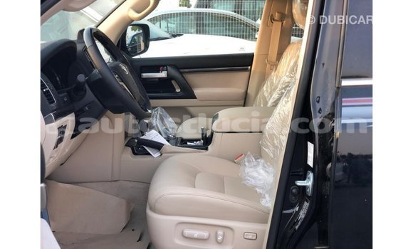 Buy Import Toyota Land Cruiser Black Car in Import - Dubai in Anse-la-Raye Buy Import Toyota Land Cruiser Black Car in Import - Dubai in Anse-la-Raye