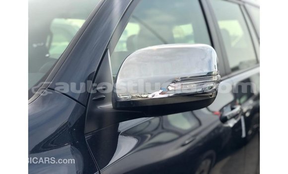 Buy Import Toyota Prado Blue Car in Import - Dubai in Anse-la-Raye Buy Import Toyota Prado Blue Car in Import - Dubai in Anse-la-Raye