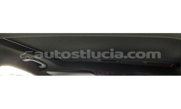 Buy Import Mercedes-Benz GLC White Car in Import - Dubai in Anse-la-Raye Buy Import Mercedes-Benz GLC White Car in Import - Dubai in Anse-la-Raye