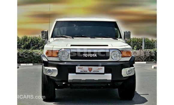 Buy Import Toyota FJ Cruiser White Car in Import - Dubai in Anse-la-Raye Buy Import Toyota FJ Cruiser White Car in Import - Dubai in Anse-la-Raye