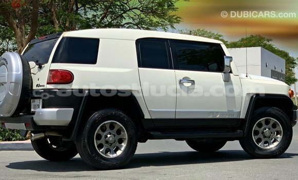 Buy Import Toyota FJ Cruiser White Car in Import - Dubai in Anse-la-Raye Buy Import Toyota FJ Cruiser White Car in Import - Dubai in Anse-la-Raye