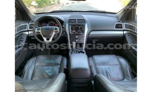Buy Import Ford Explorer White Car in Import - Dubai in Anse-la-Raye Buy Import Ford Explorer White Car in Import - Dubai in Anse-la-Raye