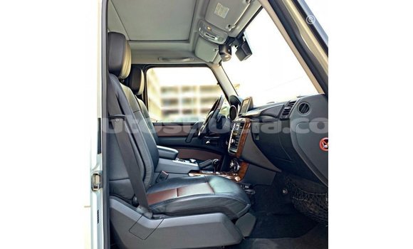 Buy Import Mercedes-Benz 190 (W201) White Car in Import - Dubai in Anse-la-Raye Buy Import Mercedes-Benz 190 (W201) White Car in Import - Dubai in Anse-la-Raye