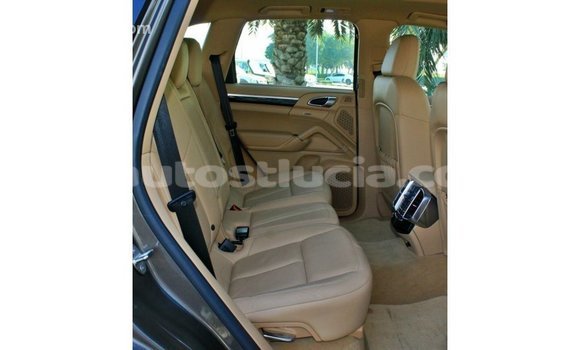 Buy Import Porsche Cayenne Brown Car in Import - Dubai in Anse-la-Raye Buy Import Porsche Cayenne Brown Car in Import - Dubai in Anse-la-Raye