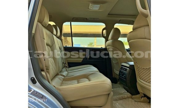 Buy Import Toyota Land Cruiser Blue Car in Import - Dubai in Anse-la-Raye Buy Import Toyota Land Cruiser Blue Car in Import - Dubai in Anse-la-Raye