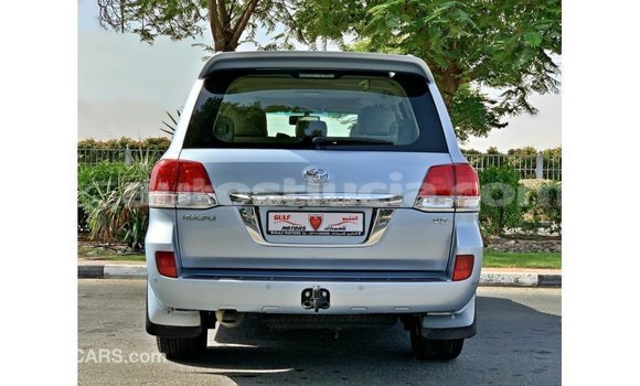 Buy Import Toyota Land Cruiser Blue Car in Import - Dubai in Anse-la-Raye Buy Import Toyota Land Cruiser Blue Car in Import - Dubai in Anse-la-Raye