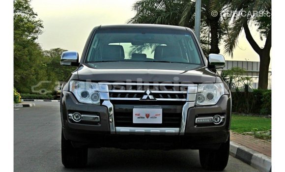 Buy Import Mitsubishi Pajero Brown Car in Import - Dubai in Anse-la-Raye Buy Import Mitsubishi Pajero Brown Car in Import - Dubai in Anse-la-Raye