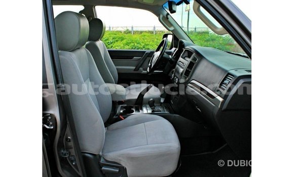 Buy Import Mitsubishi Pajero Brown Car in Import - Dubai in Anse-la-Raye Buy Import Mitsubishi Pajero Brown Car in Import - Dubai in Anse-la-Raye