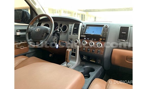 Buy Import Toyota Tundra White Car in Import - Dubai in Anse-la-Raye Buy Import Toyota Tundra White Car in Import - Dubai in Anse-la-Raye