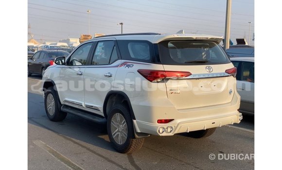 Buy Import Toyota Fortuner White Car in Import - Dubai in Anse-la-Raye Buy Import Toyota Fortuner White Car in Import - Dubai in Anse-la-Raye