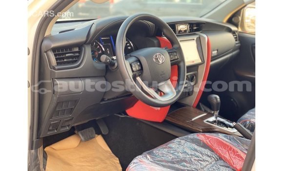 Buy Import Toyota Fortuner White Car in Import - Dubai in Anse-la-Raye Buy Import Toyota Fortuner White Car in Import - Dubai in Anse-la-Raye