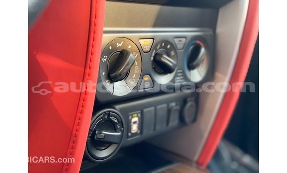 Buy Import Toyota Fortuner White Car in Import - Dubai in Anse-la-Raye Buy Import Toyota Fortuner White Car in Import - Dubai in Anse-la-Raye