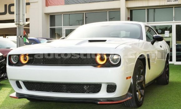 Buy Import Dodge Challenger White Car in Import - Dubai in Anse-la-Raye
