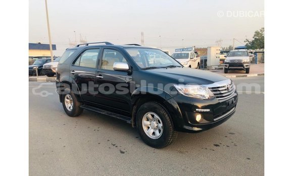 Buy Import Toyota Fortuner Black Car in Import - Dubai in Anse-la-Raye Buy Import Toyota Fortuner Black Car in Import - Dubai in Anse-la-Raye