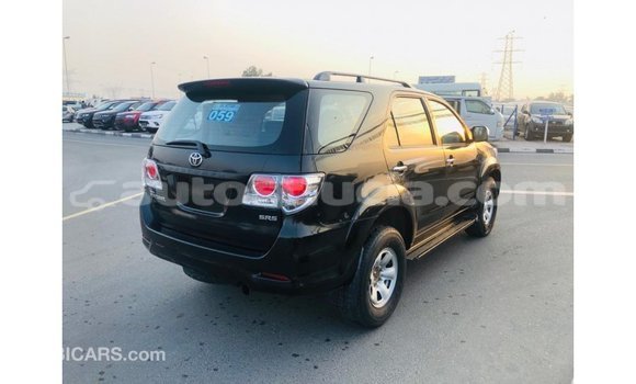 Buy Import Toyota Fortuner Black Car in Import - Dubai in Anse-la-Raye Buy Import Toyota Fortuner Black Car in Import - Dubai in Anse-la-Raye