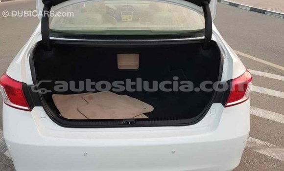 Buy Import Lexus ES White Car in Import - Dubai in Anse-la-Raye Buy Import Lexus ES White Car in Import - Dubai in Anse-la-Raye