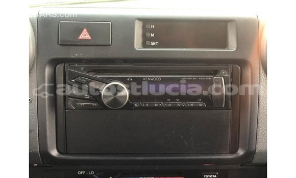 Buy Import Toyota Land Cruiser White Car in Import - Dubai in Anse-la-Raye Buy Import Toyota Land Cruiser White Car in Import - Dubai in Anse-la-Raye