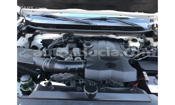 Buy Import Toyota Prado White Car in Import - Dubai in Anse-la-Raye Buy Import Toyota Prado White Car in Import - Dubai in Anse-la-Raye