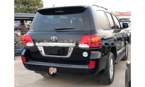 Buy Import Toyota Land Cruiser Black Car in Import - Dubai in Anse-la-Raye Buy Import Toyota Land Cruiser Black Car in Import - Dubai in Anse-la-Raye