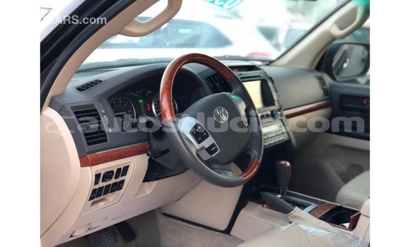 Buy Import Toyota Land Cruiser Black Car in Import - Dubai in Anse-la-Raye Buy Import Toyota Land Cruiser Black Car in Import - Dubai in Anse-la-Raye