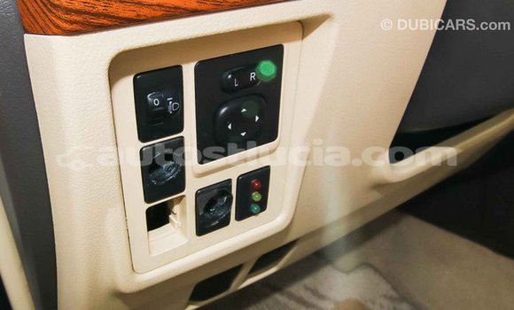 Buy Import Toyota Prado White Car in Import - Dubai in Anse-la-Raye Buy Import Toyota Prado White Car in Import - Dubai in Anse-la-Raye