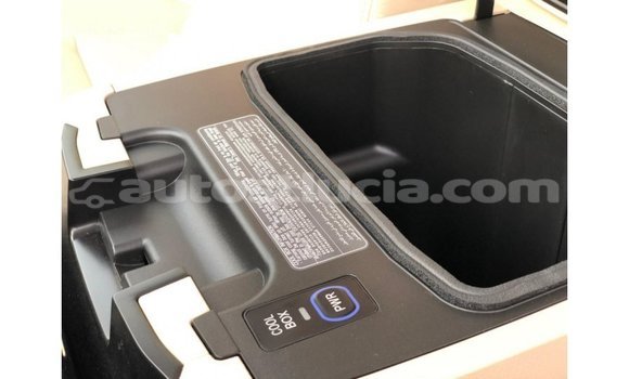 Buy Import Toyota Land Cruiser Black Car in Import - Dubai in Anse-la-Raye Buy Import Toyota Land Cruiser Black Car in Import - Dubai in Anse-la-Raye