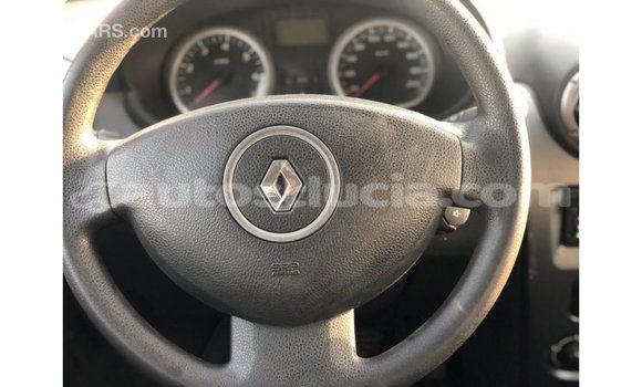 Buy Import Renault Duster White Car in Import - Dubai in Anse-la-Raye Buy Import Renault Duster White Car in Import - Dubai in Anse-la-Raye