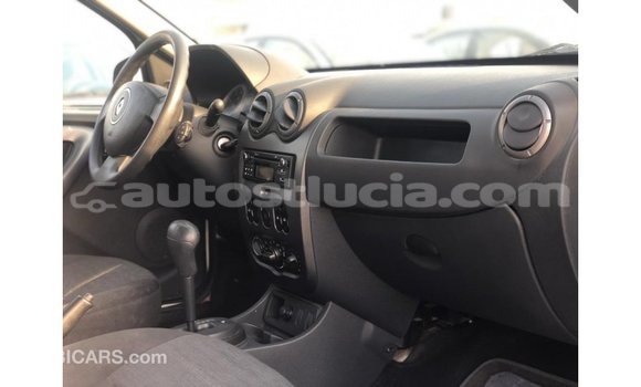 Buy Import Renault Duster White Car in Import - Dubai in Anse-la-Raye Buy Import Renault Duster White Car in Import - Dubai in Anse-la-Raye