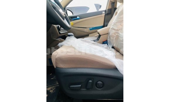 Buy Import Hyundai Tucson Brown Car in Import - Dubai in Anse-la-Raye Buy Import Hyundai Tucson Brown Car in Import - Dubai in Anse-la-Raye