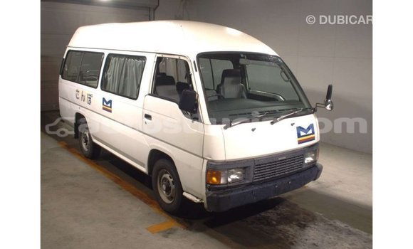 Buy Import Nissan Caravan White Car in Import - Dubai in Anse-la-Raye Buy Import Nissan Caravan White Car in Import - Dubai in Anse-la-Raye
