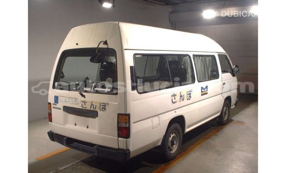 Buy Import Nissan Caravan White Car in Import - Dubai in Anse-la-Raye Buy Import Nissan Caravan White Car in Import - Dubai in Anse-la-Raye