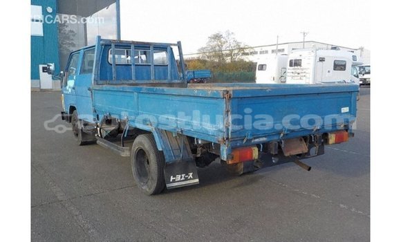 Buy Import Toyota Dyna Blue Car in Import - Dubai in Anse-la-Raye Buy Import Toyota Dyna Blue Car in Import - Dubai in Anse-la-Raye