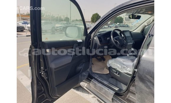 Buy Import Toyota Land Cruiser Black Car in Import - Dubai in Anse-la-Raye Buy Import Toyota Land Cruiser Black Car in Import - Dubai in Anse-la-Raye