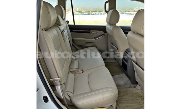 Buy Import Toyota Prado White Car in Import - Dubai in Anse-la-Raye Buy Import Toyota Prado White Car in Import - Dubai in Anse-la-Raye
