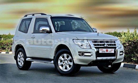 Buy Import Mitsubishi Pajero White Car in Import - Dubai in Anse-la-Raye Buy Import Mitsubishi Pajero White Car in Import - Dubai in Anse-la-Raye