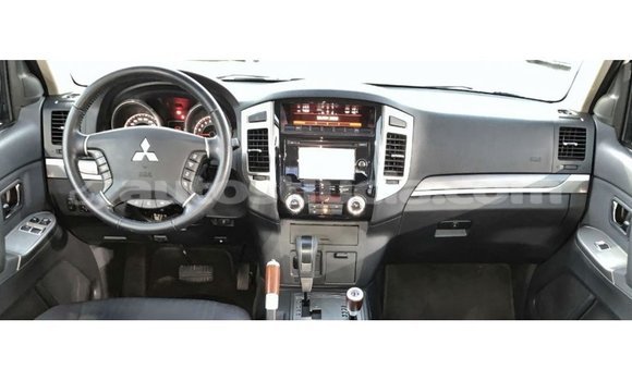 Buy Import Mitsubishi Pajero White Car in Import - Dubai in Anse-la-Raye Buy Import Mitsubishi Pajero White Car in Import - Dubai in Anse-la-Raye